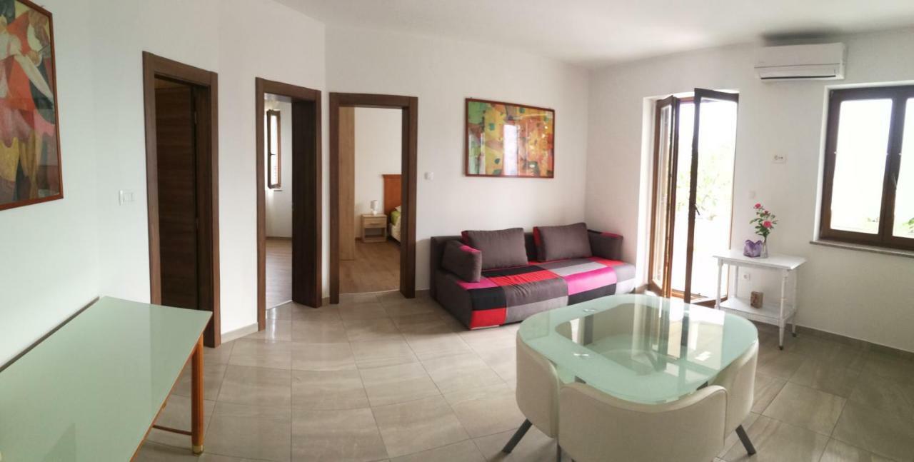 Simonetti Apartments Malinska Exteriér fotografie